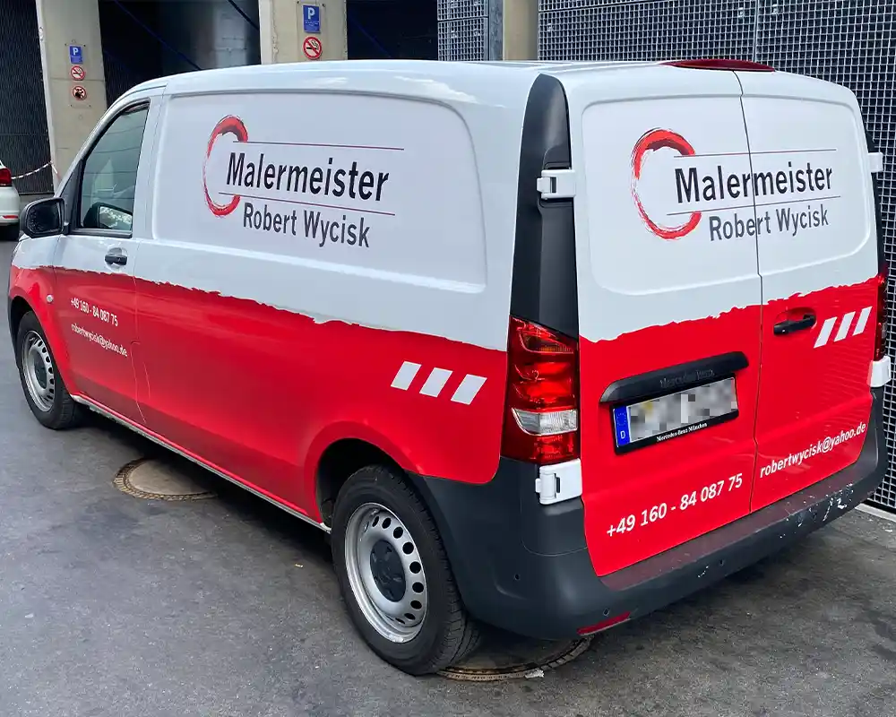 Transporter mit Teilfolierung Digitaldruck und Beschriftung